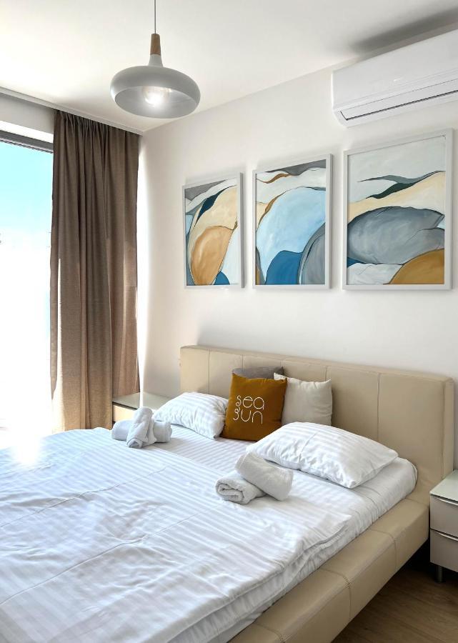 Sea Sun Apartments Maslinica Exterior photo